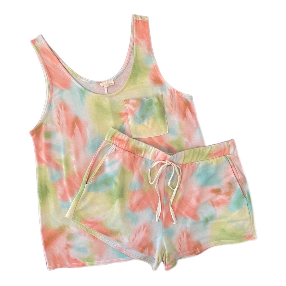 1.4.3. Story Tank & Shorts Tie Dye Lounge Set Size Large